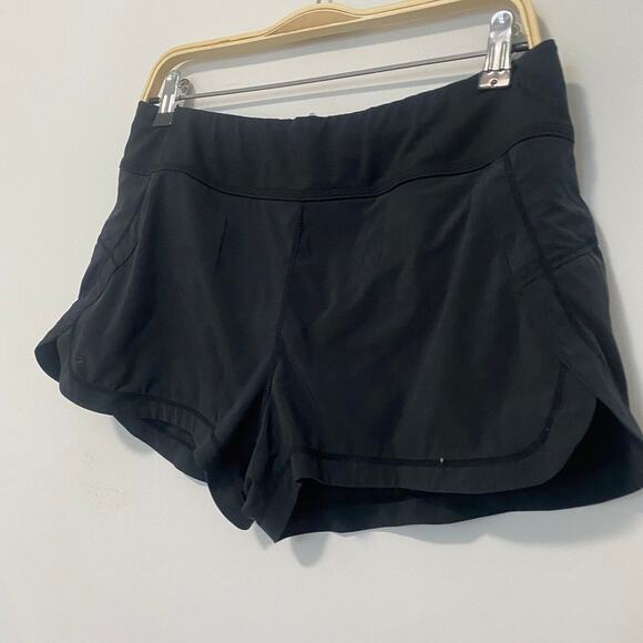 Athleta Black Workout Shorts Size Medium - Picture 4 of 6